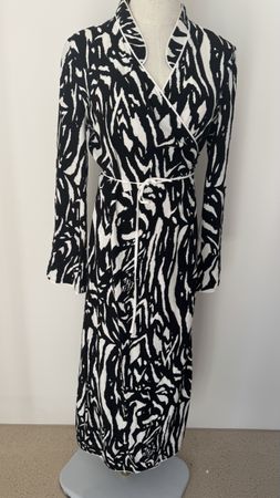RIXO wrap dress black& white