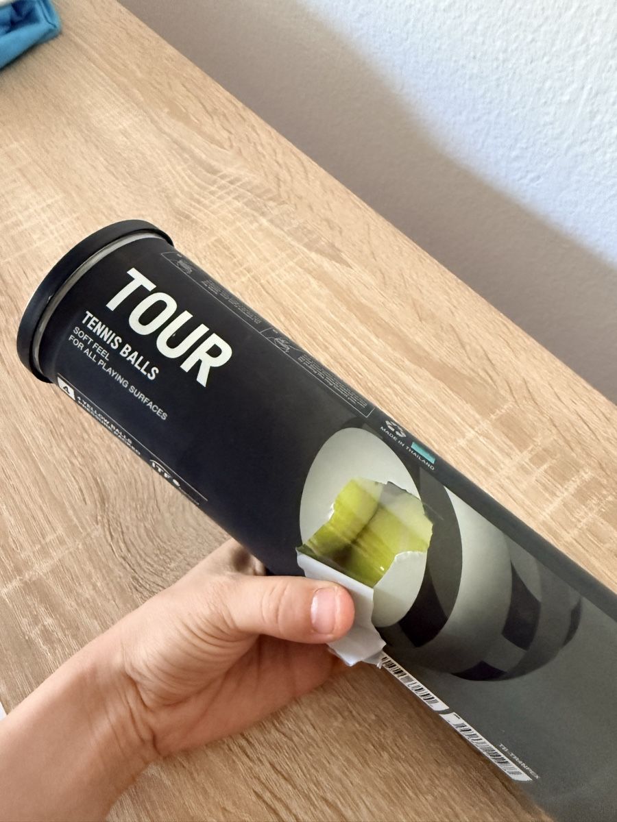 Yonex Palloni: Tennisbälle Yonex – Nuovo e nell'imballaggio originale da Rorschacherberg venduto da pol_2pw7 2
