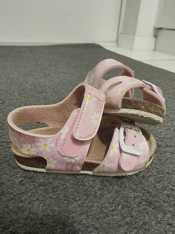 Schuhe für Mädchen: Sandaletti nr.21 – Gebraucht aus Ligornetto von jex_j5rr 1