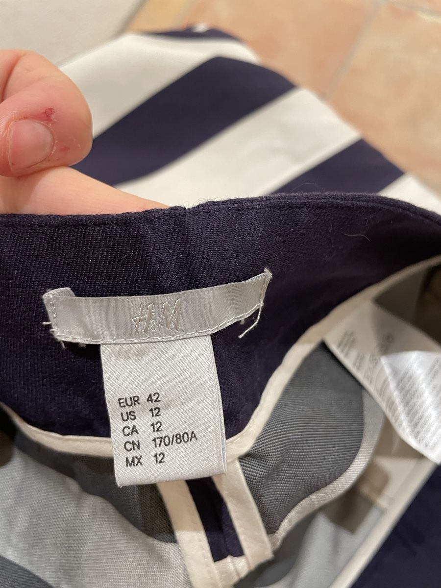 H&M Pantaloni: Shorts H&M Grösse 42 eher 40 – Usato da Rorbas venduto da erdbeeri91 2