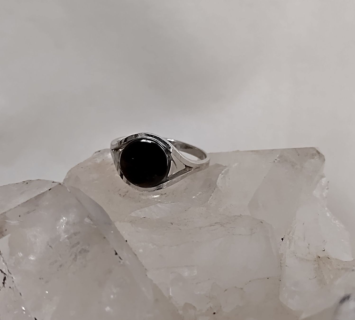 Anelli: RING MIT ONXY IN 925 SILBER – Usato da Romanshorn venduto da Glitzer-Paradies