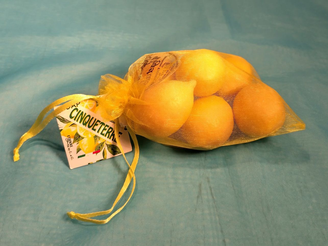 Duschen: 6 Zitronenseifen , CINQUETERRE, 6 x 27g – Neu und originalverpackt aus Bellach von JingleCherry