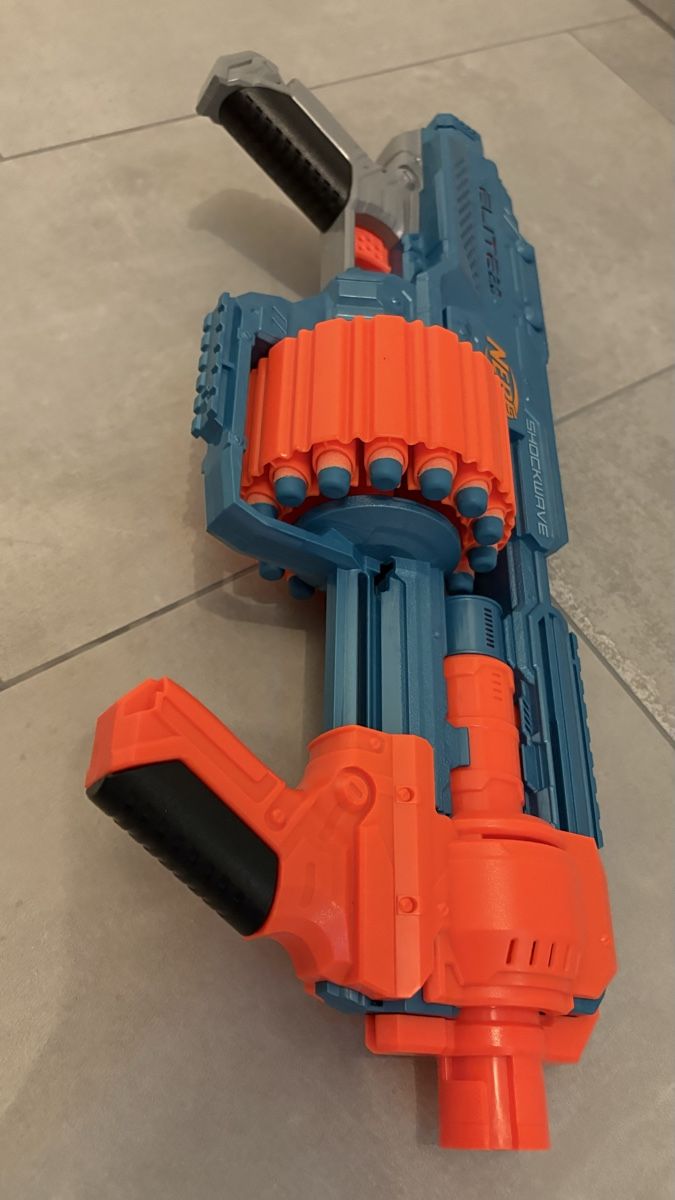 Nerf Spielzeuge: Nerf Elite Shockwave RD-15 Blaster gebrauchter Zustand – Gebraucht aus Bichwil von Silverspoon11 1
