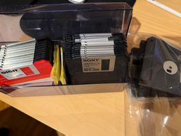 40x 3,5-Zoll-Disketten Sony & Diverse – mit Box & Etiketten