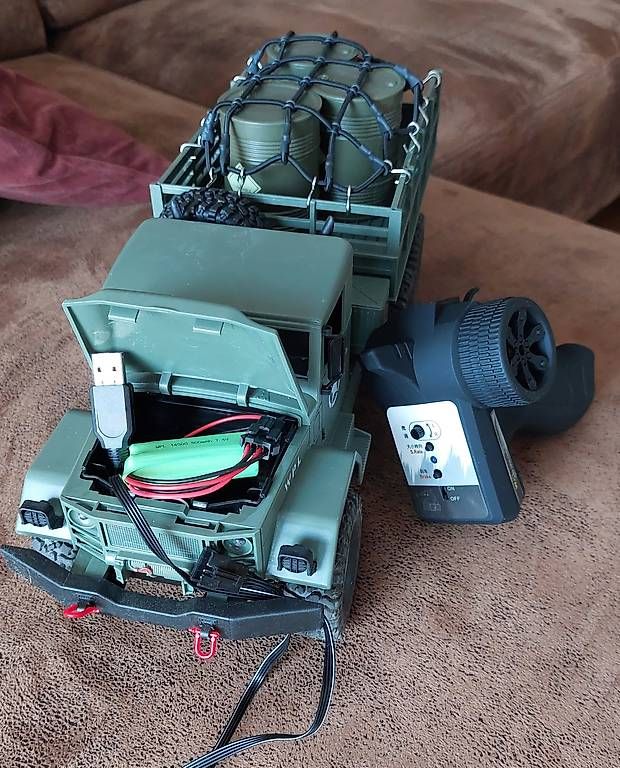 Modellismo RC: RC US Army Crawler 6x6 1:16 – Usato da Seedorf BE venduto da Frinlin 4