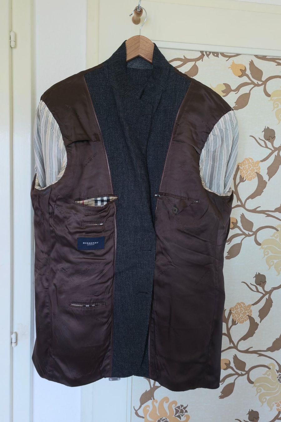 Burberry Giacche: Cachemire Burberry – Usato da Montreux venduto da prl_z2lr 6