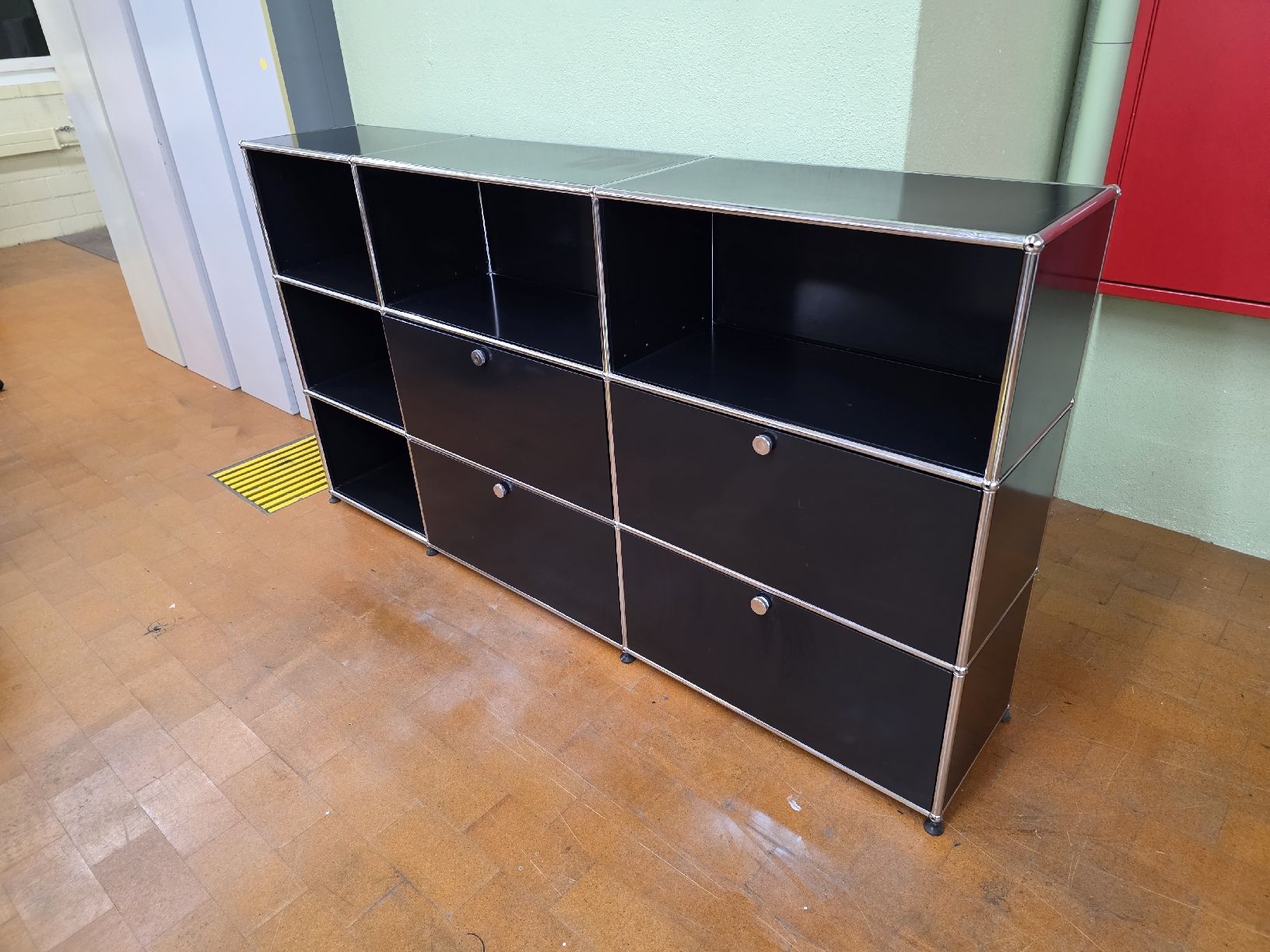 USM Scaffali: Designer Regal USM Haller – Usato da Lichtensteig venduto da UsedINStore 1