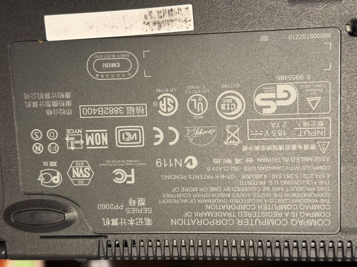 Compaq Notebook: Compaq Armada E500 Laptop - Vintage Notebook PIII 600 – Difettoso da BADEN venduto da Sprinz 3