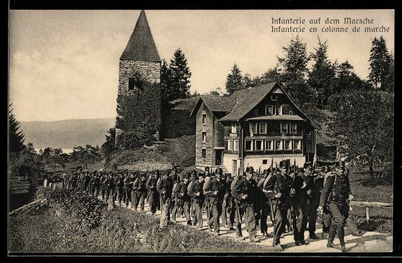 Photos, Lettres & Cartes p.: AK Schweizer Infanterie auf dem Marsche – D'occasion à Berlin par bartko-reher