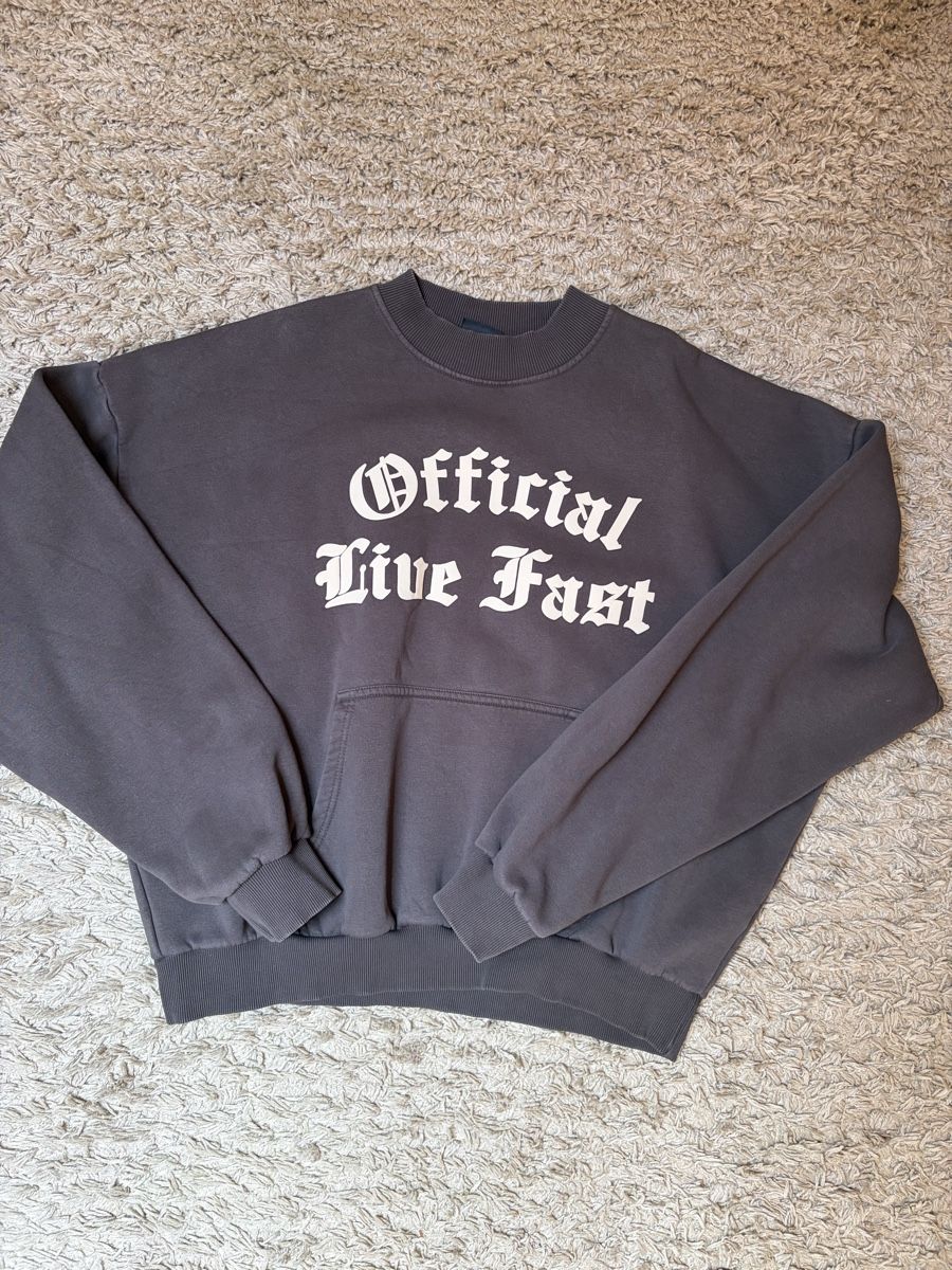 Live Fast Die Young Pulls & Sweat-shirts: LFDY Pullover – D'occasion à Visperterminen par lgresell