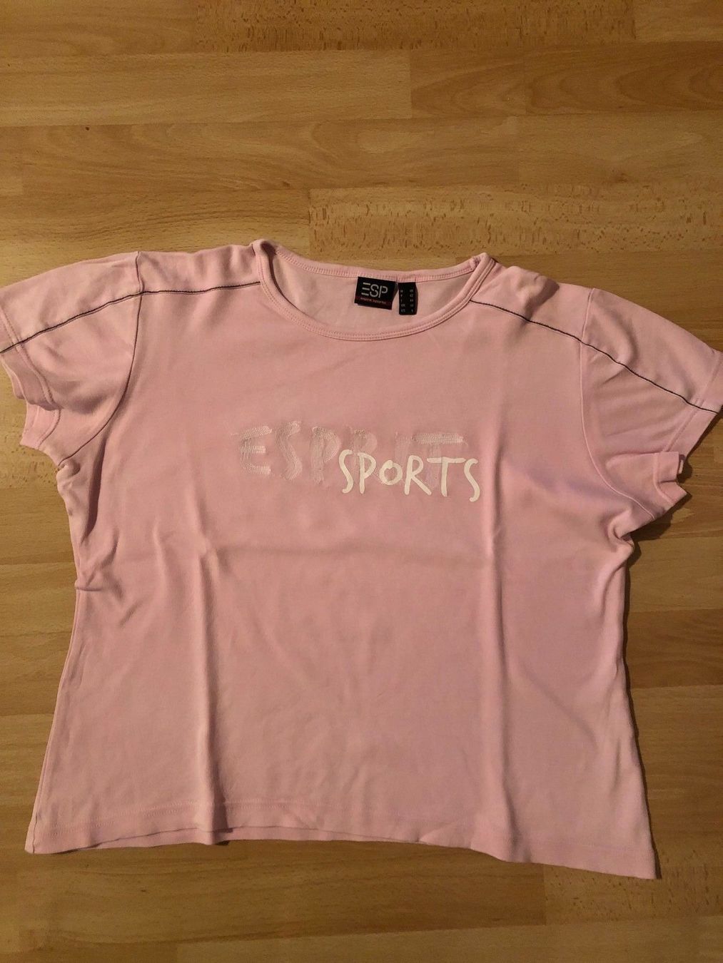 Esprit T-Shirts: Esprit Sports T-Shirt – Gebraucht aus Gamprin von Minabal