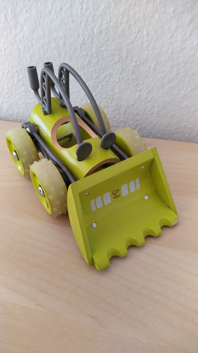 Hape Giocattoli: Hape Holz Bagger – Usato da Kappel SO venduto da teiger83