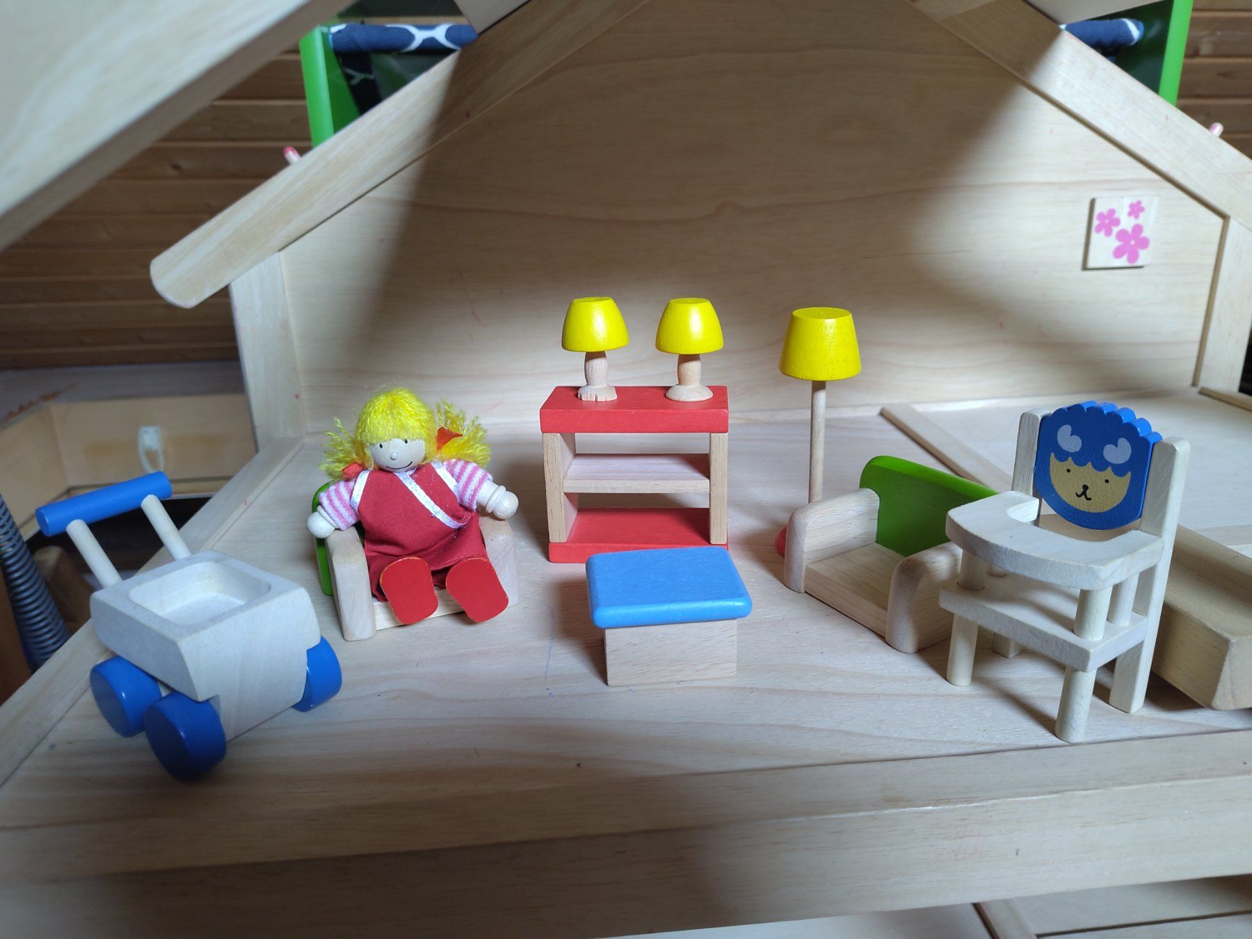 Bambole: Puppenwohnzimmer – Usato da Zofingen venduto da Selfsell91