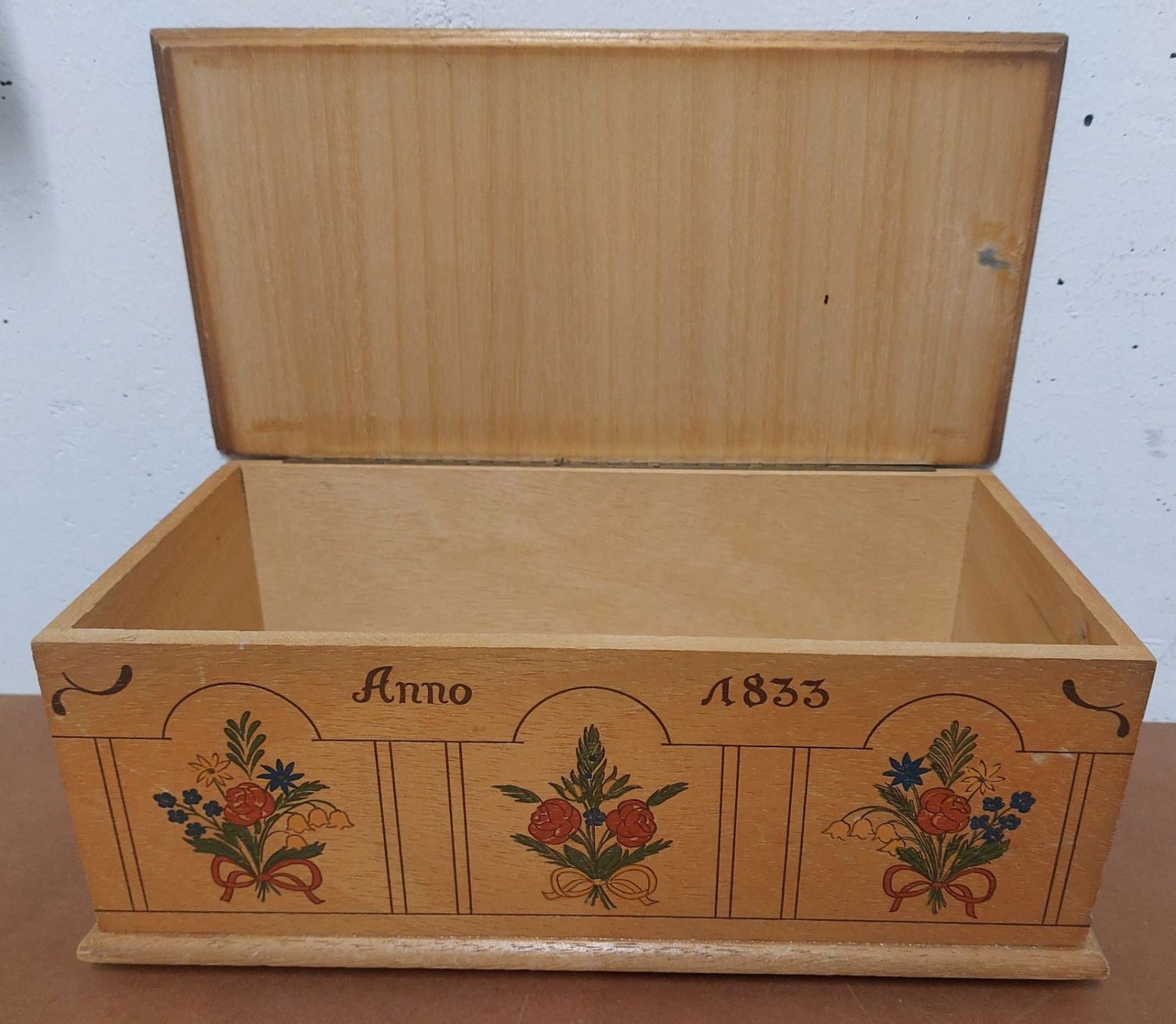 Truhen: HOLZ-SCHMUKKISTLI – Gebraucht aus Summaprada von nora014 1