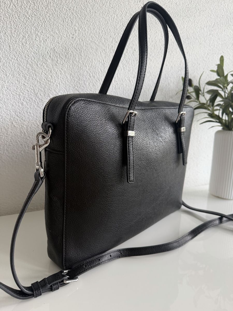 Tommy Hilfiger Borse da donna: Tommy Hilfiger Laptop Tasche – Usato da Adlikon b.Regensdf venduto da Nicoleludha 2