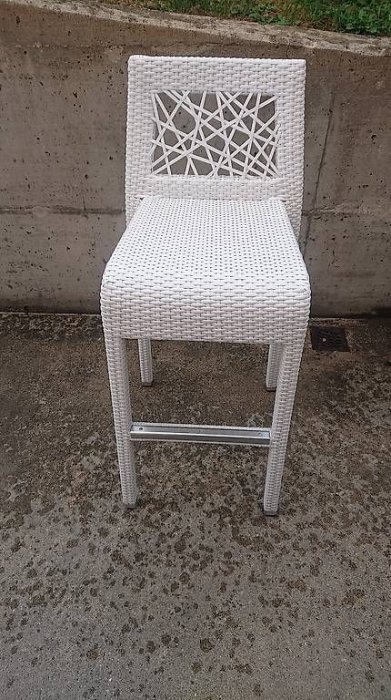 Hocker: Tabouret extérieur  – Gebraucht aus Gland von ren_lxf9 3