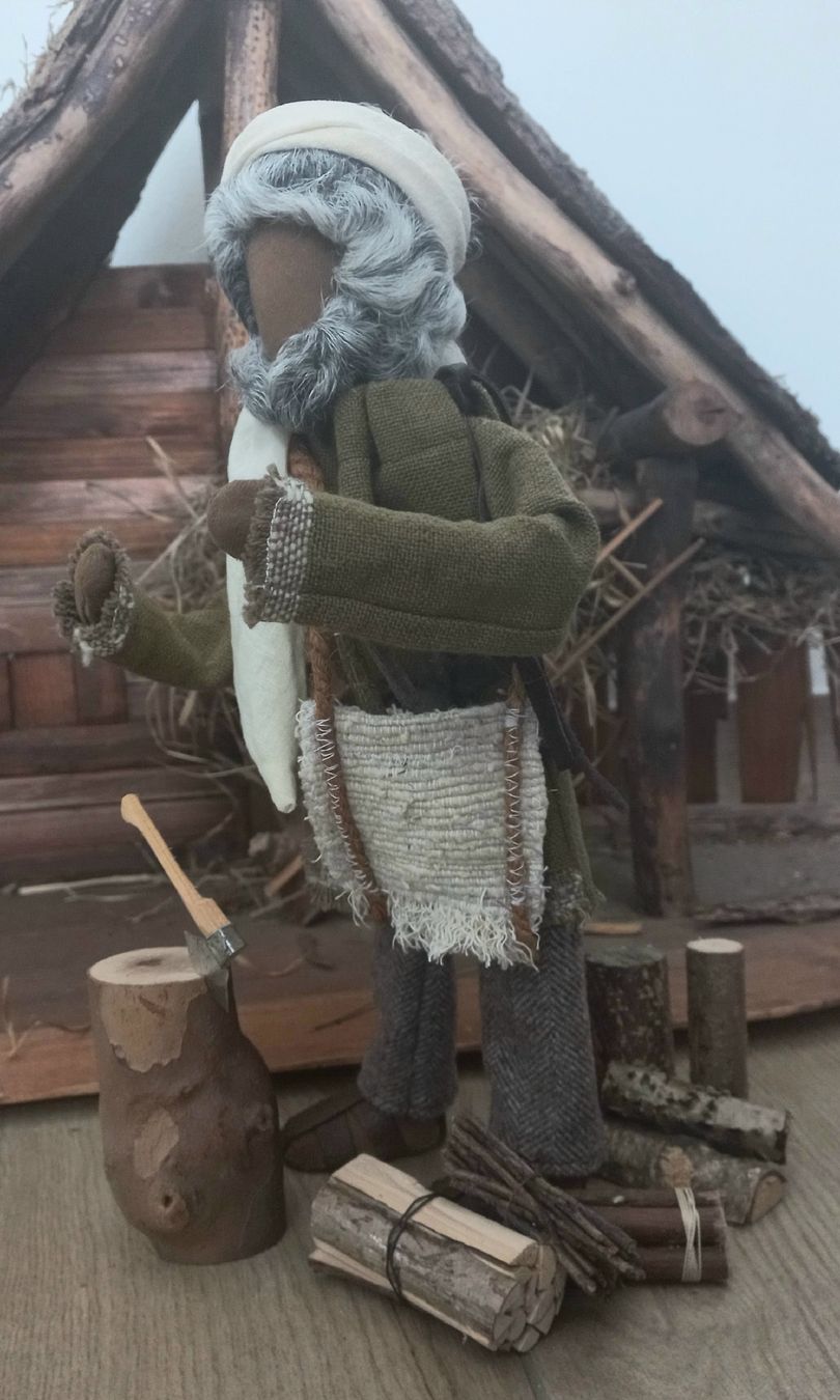 Statuette: Schwarzenberger Krippenfigur:  Silas, der  Holzhacker – Nuovo (secondo la descrizione) da Lachen SZ venduto da jimmygoal13 2