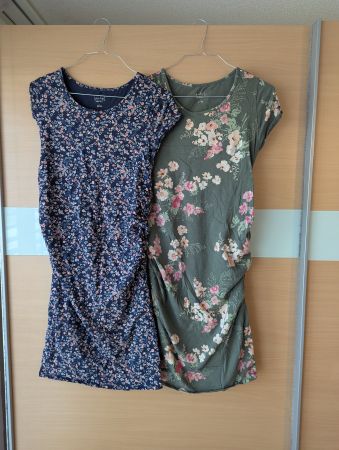 2x Umstands-Kleider Gr. L, Sommerkleider, Blumenmuster