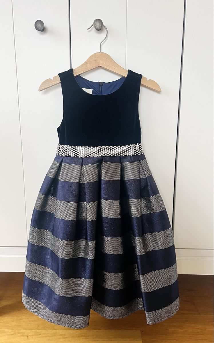 Vestiti & Gonne: 104 Kleid marine blau elegant – Nuovo (secondo la descrizione) da Burgdorf venduto da rulan 2