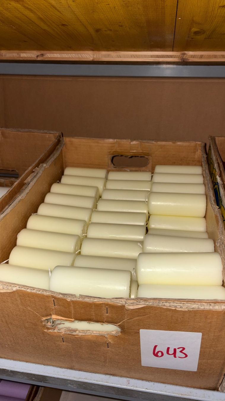Kerzen: 643 Posten Kerzen aus Liquidation – Neu (gemäss Beschreibung) aus Derendingen von Meisterstuecke