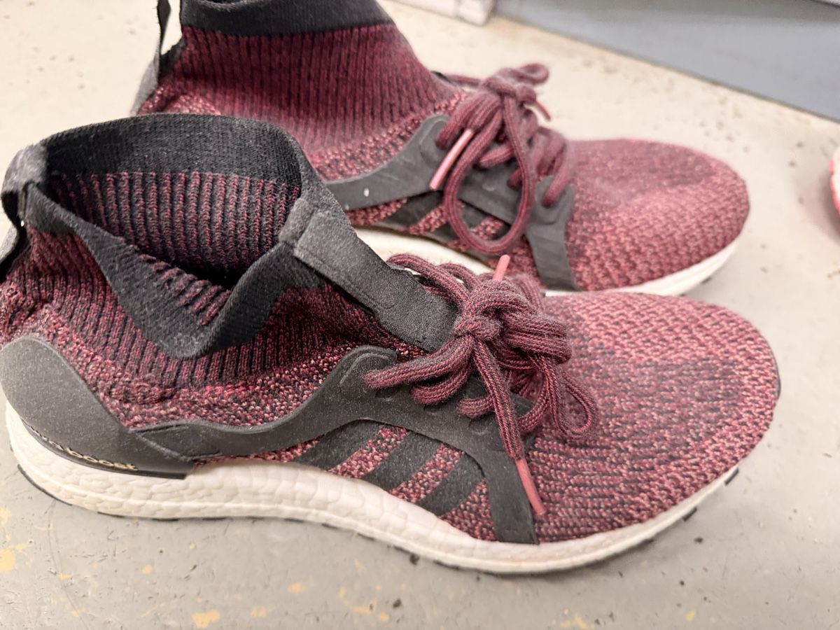 Adidas Damenschuhe: Adidas Ultra Boost – Gebraucht aus Bühler von kammera2002