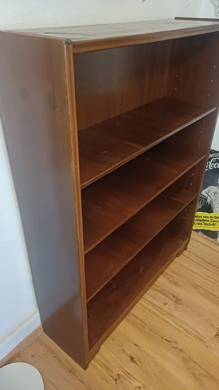 Regale: Bücherregal 60er  – Gebraucht aus Flawil von Naphtali 9