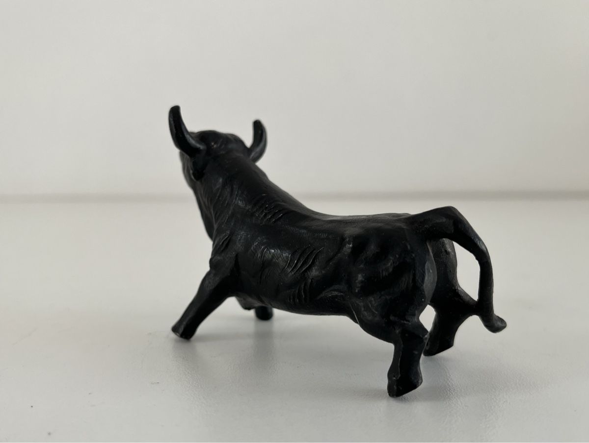 Skulpturen & Statuen: kleiner Stier aus Metall – Gebraucht aus Wetzikon ZH von seli03 6
