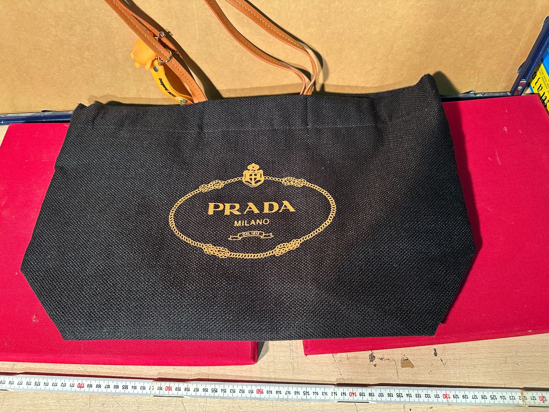 Borse da donna: Sac Prada authentique noir - Edition limitée Eté 2024 – Usato da Lausanne venduto da artnouveau04