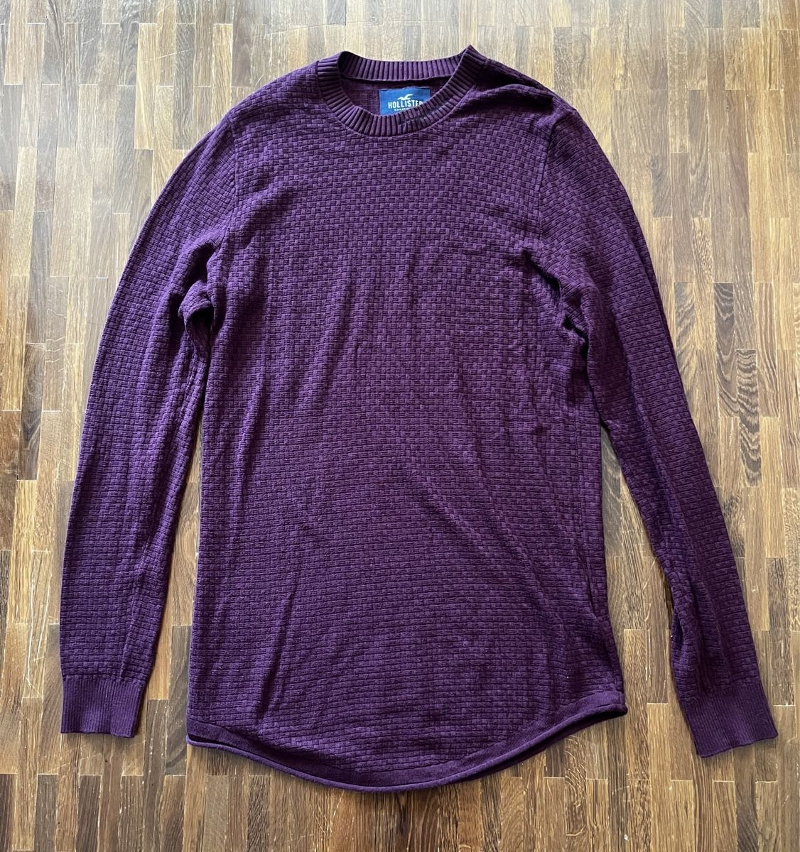 Hollister Maglioni & Felpe: Hollister - Dünner Langarm Pullover Burgundy – Usato da Glattpark(Opfikon) venduto da Cannavaro 1