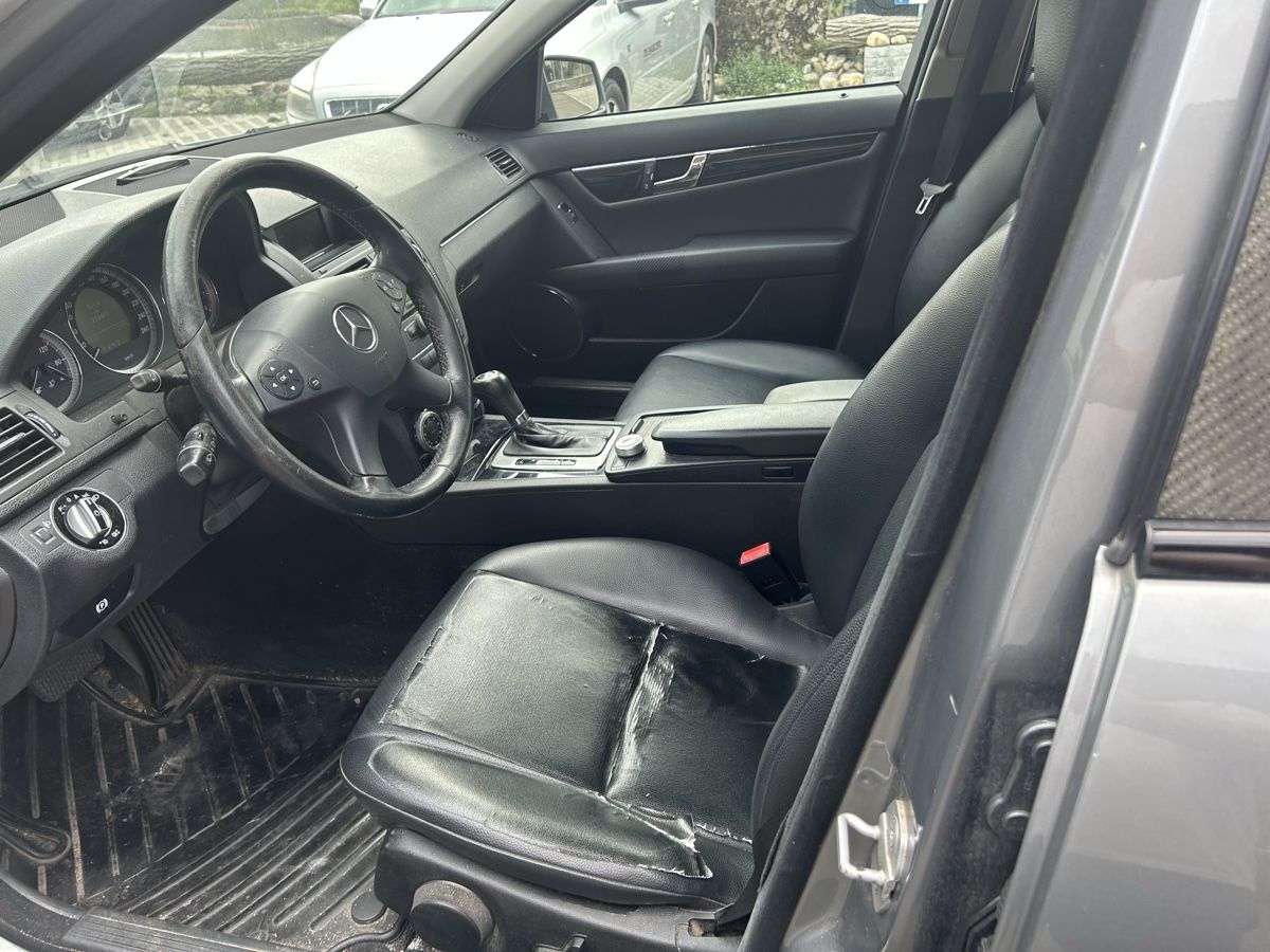 Mercedes-Benz Automobili: Mercedes-Benz C200 TEC – Usato da Tagelswangen venduto da Schaller50 4