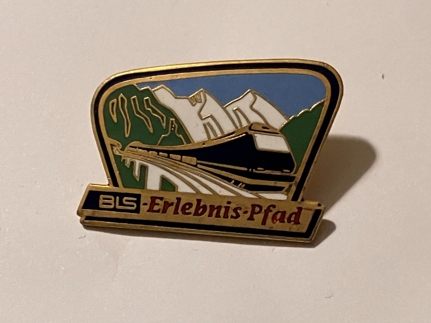 Placchette & Badge: 1 Pin BLS Erlebnispfad – Usato da Basel venduto da djwwpp
