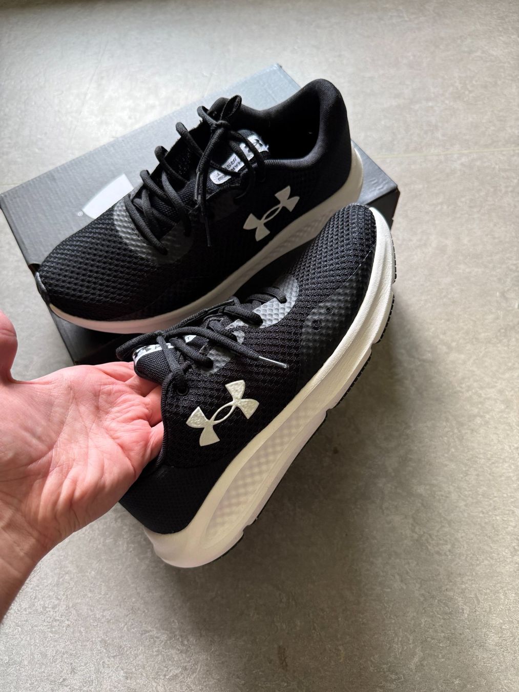 Under Armour Scarpe da uomo: Under Armour Charged Pursuit – Nuovo e nell'imballaggio originale da Winterthur venduto da khalilaliev 3