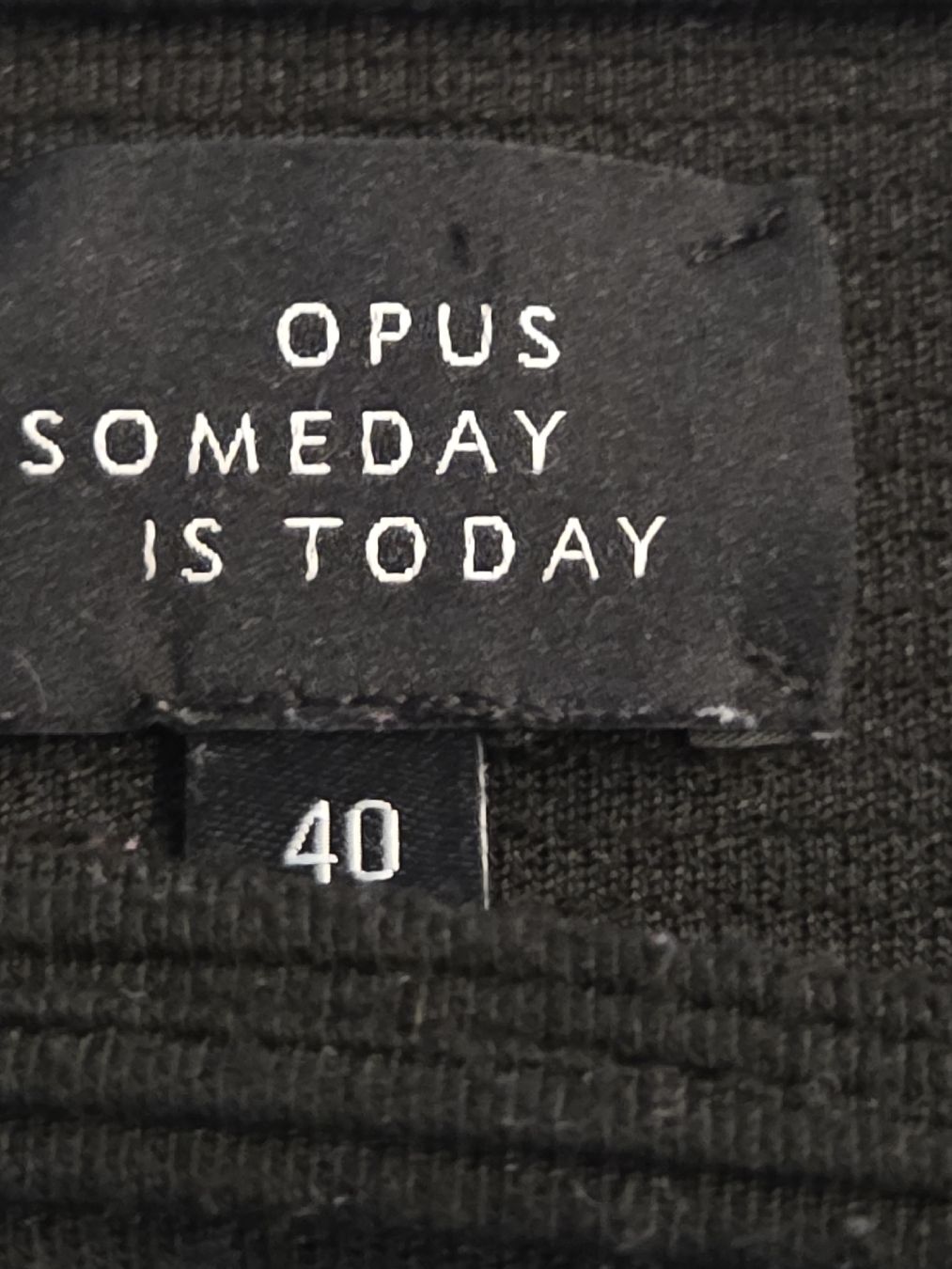 Opus Pullover & Sweatshirts: Pullover, Gr. 40, Opus somebody is today. Sweatshirt, – Gebraucht aus Arlesheim von Vera6 1