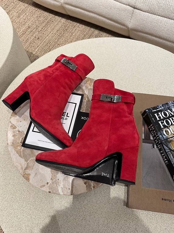 Hermès Scarpe da donna: HERMES KELLY BOOTS ROT – Usato da Schwyz venduto da bofb