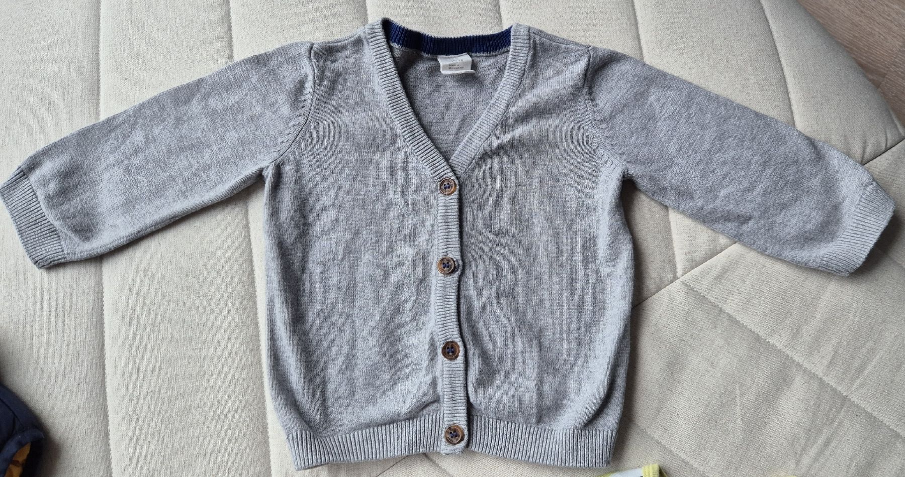 Lotti & Set di vestiti: Babykleider Grösse 74 – Usato da Zürich venduto da Greenthesheep 2