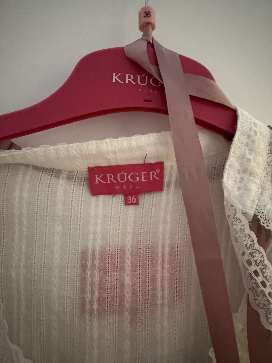 Costumi: Krüger Dirndl, Gr. 36 – Usato da Luzern venduto da Schumii123 2