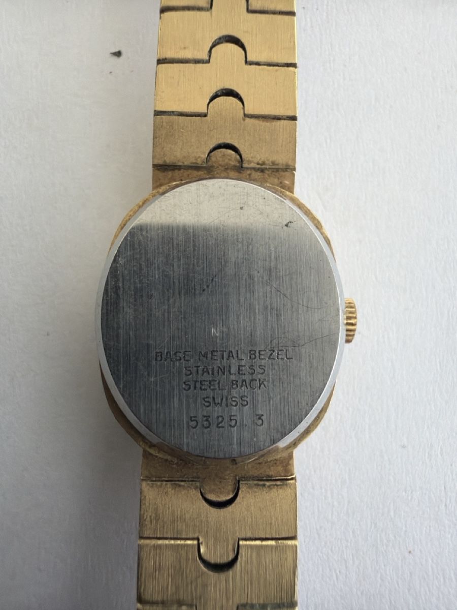 Orologi: montre vintage Derby Quartz – Usato da Echallens venduto da JAR69 2