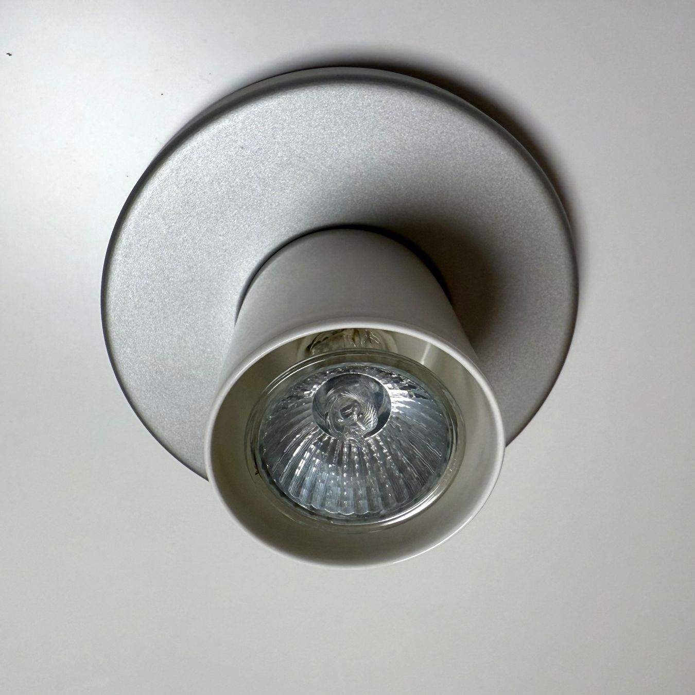 Kronleuchter & Deckenlampen: Tobias Grau Shy Cup Ceiling Deckenlampe – Gebraucht aus Zürich von flowmezh
