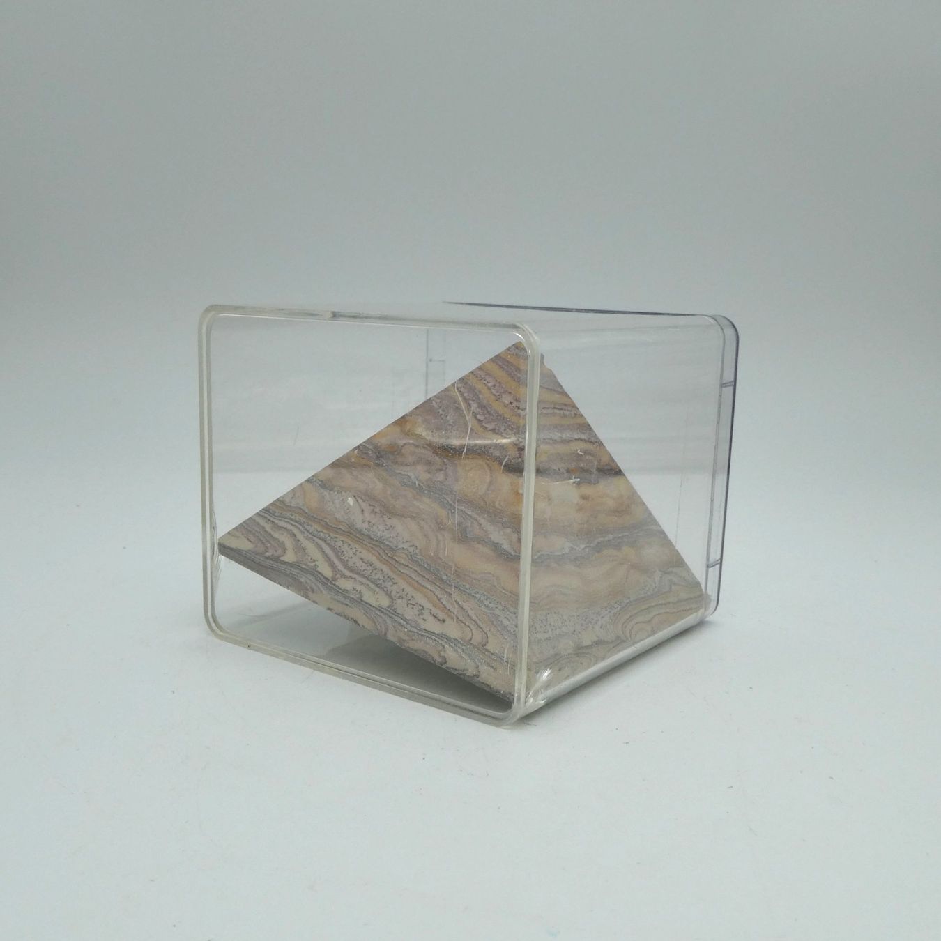 Tutte le decorazioni: Pyramide als Dekoration – Usato da Volketswil venduto da brockipfannenstil 2