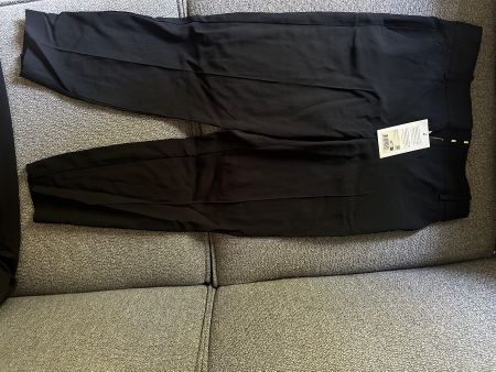 Hose Gustavo Sezane. Grösse 38. Neu