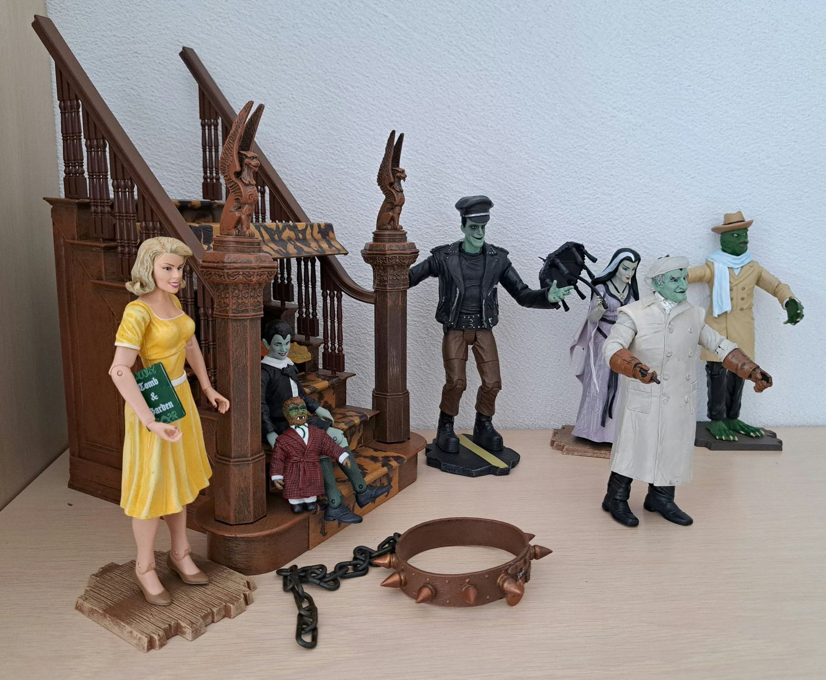 Giocattoli: Diamond Select The Munsters – Usato da Igis venduto da magneto_hg 2