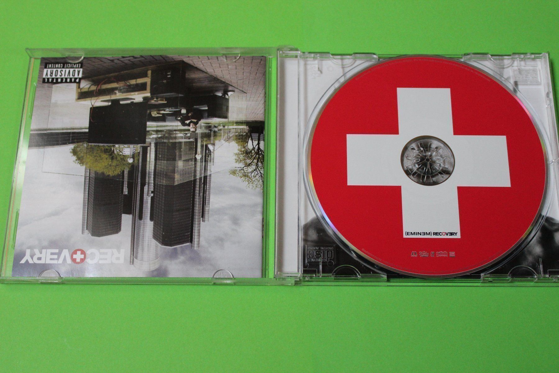 CD: EMINEM - RECOVERY CD – Usato da Tübach venduto da JamesStone 3