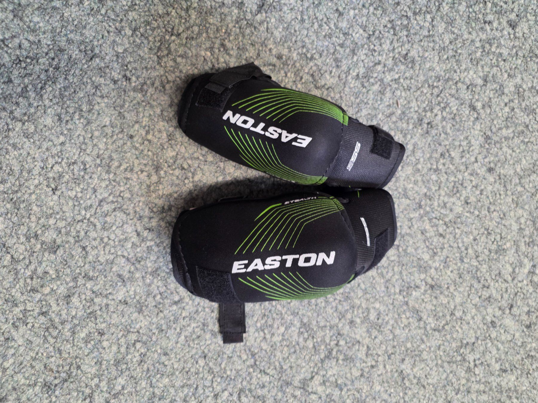 Easton Protections: Ellenbogenschoner Junior L – Neuf (Voir description) à Zunzgen par Nitle