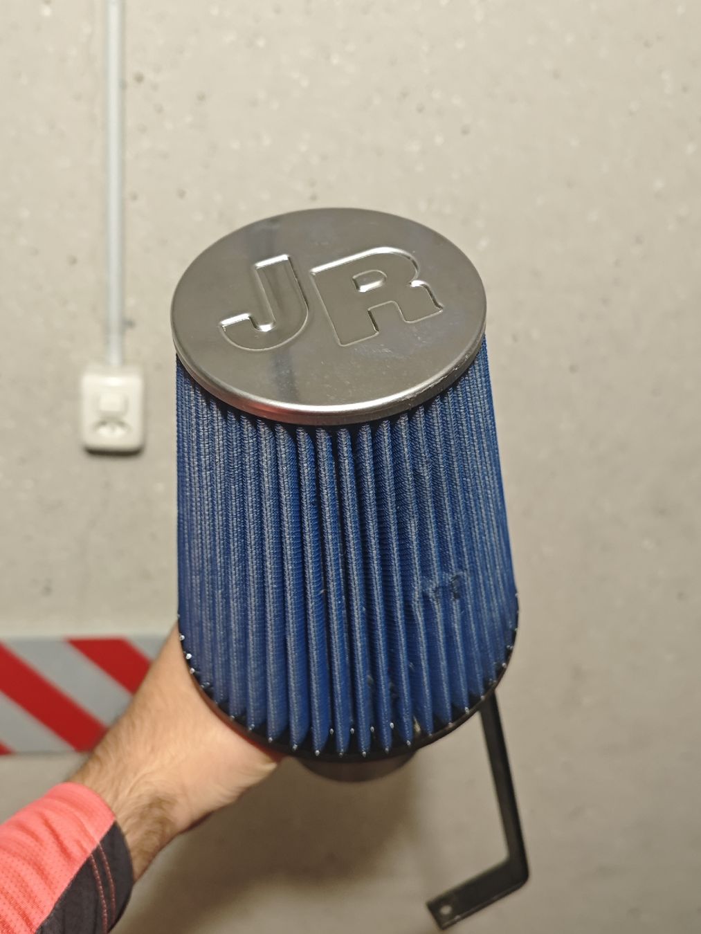 Peugeot Tutti pezzi di ricambio auto: Luftfilter für Peugeot/Citroën – Usato da Spiez venduto da G555CS 2