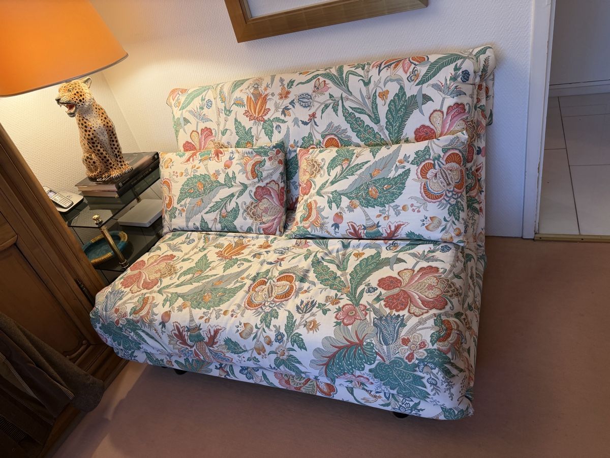 Ligne Roset Divani: Sofabett Ligne Roset Multy neu bezogen – Usato da Zürich venduto da CeFiVu 1
