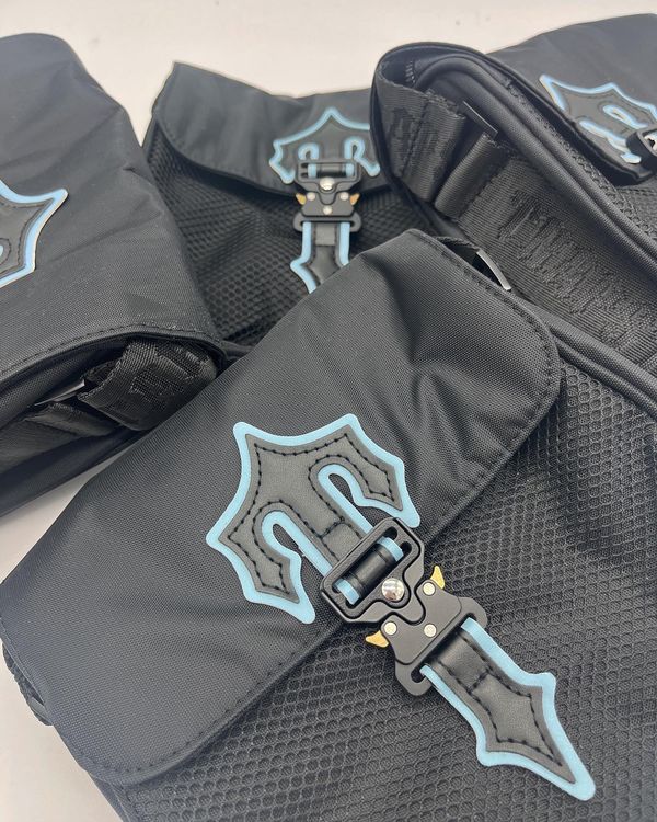 Trapstar Irongate T Cross Body Bag Black/Ice Acheter sur Ricardo