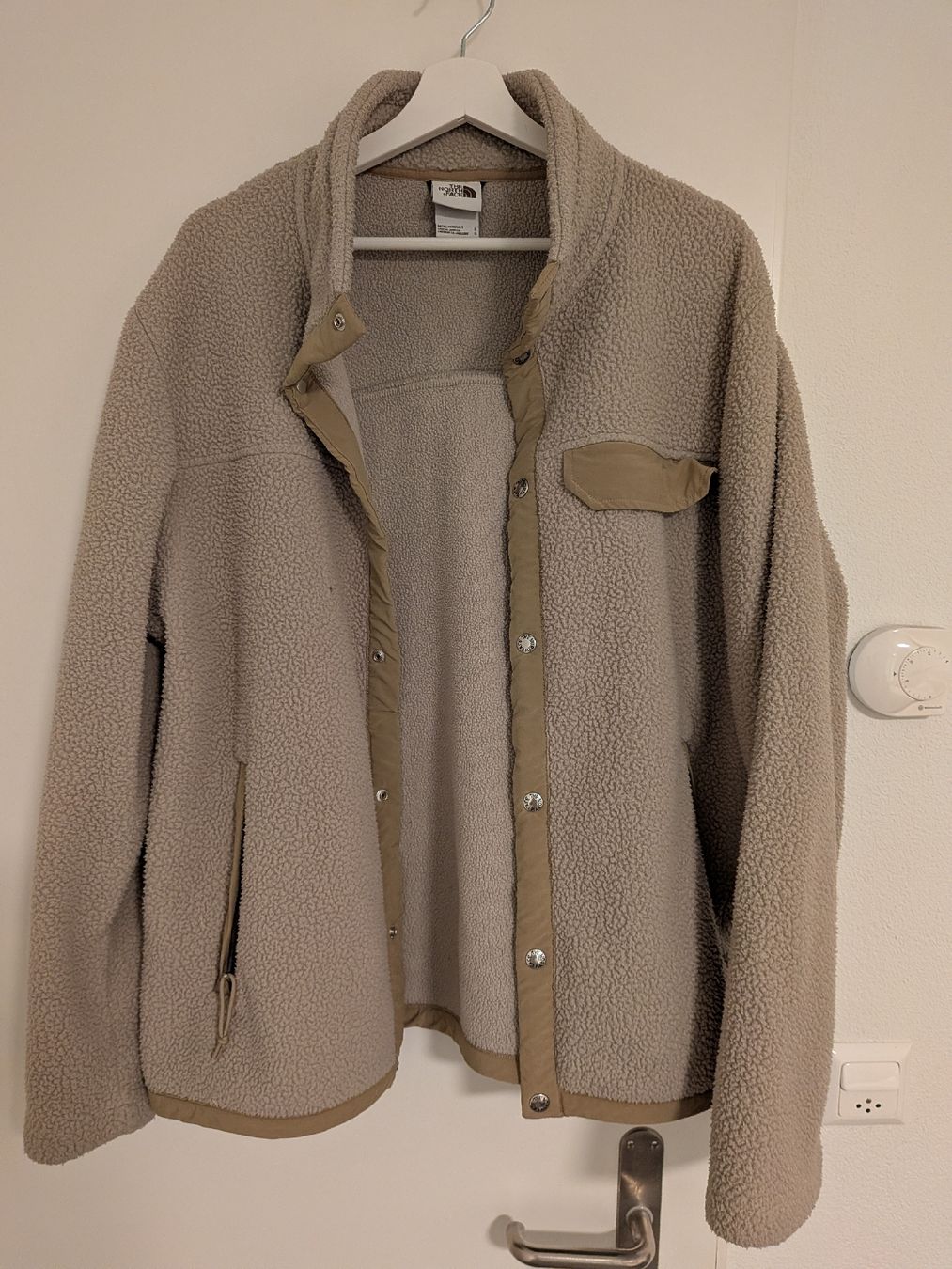 North Face Giacche: North Face Teddy Jacke L – Usato da Wettingen venduto da Aen
