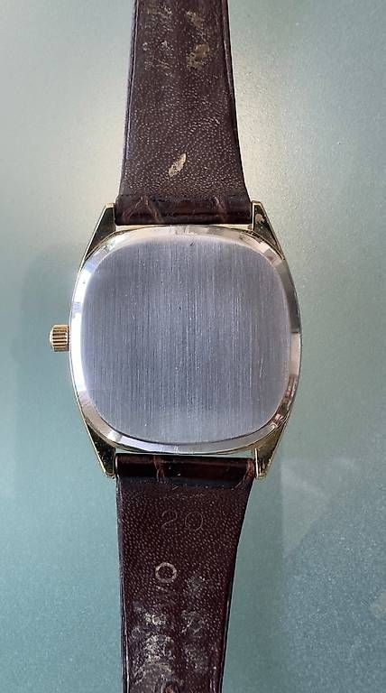 Omega Orologi: Omega Deville Quartz 1920034 – Usato da Grancy venduto da Nikojardins 2