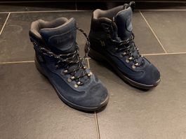 Landrover damen hiking booth