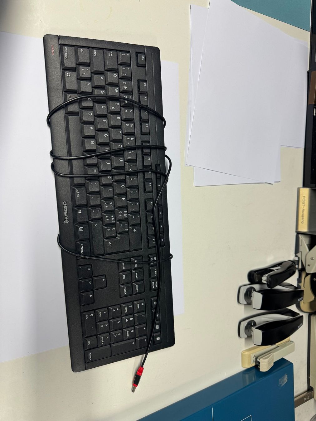 Claviers: Cherry Tastatur – D'occasion à Frauenfeld par cinque